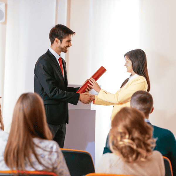 Certificate handover or trainees